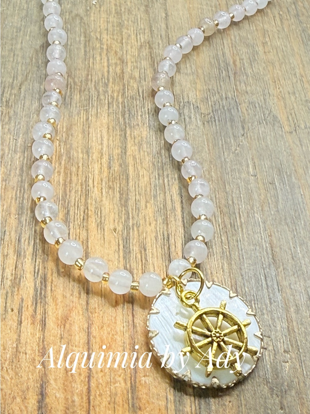 Short beaded necklace pink quartz and mother of pearl coin